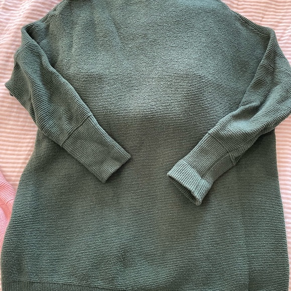 Free People Ottoman Slouchy Tunic in dark green - Picture 2 of 2